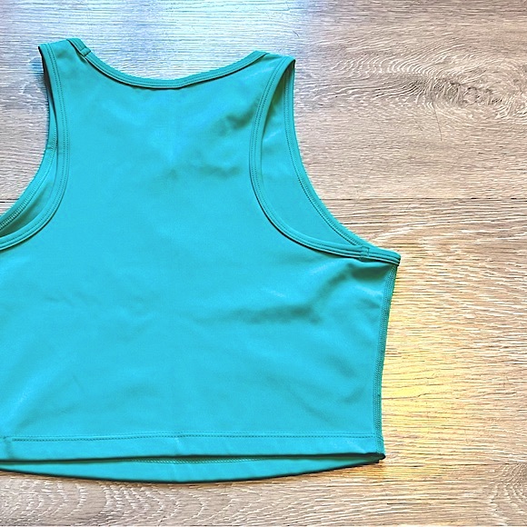 BUFFBUNNY • Cropped Active Racerback Tank Top • Size Small • Bright Teal - Picture 10 of 16